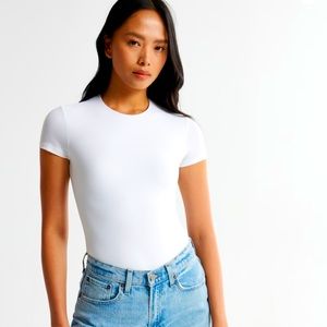 ABERCROMBIE & FITCH BODYSUIT